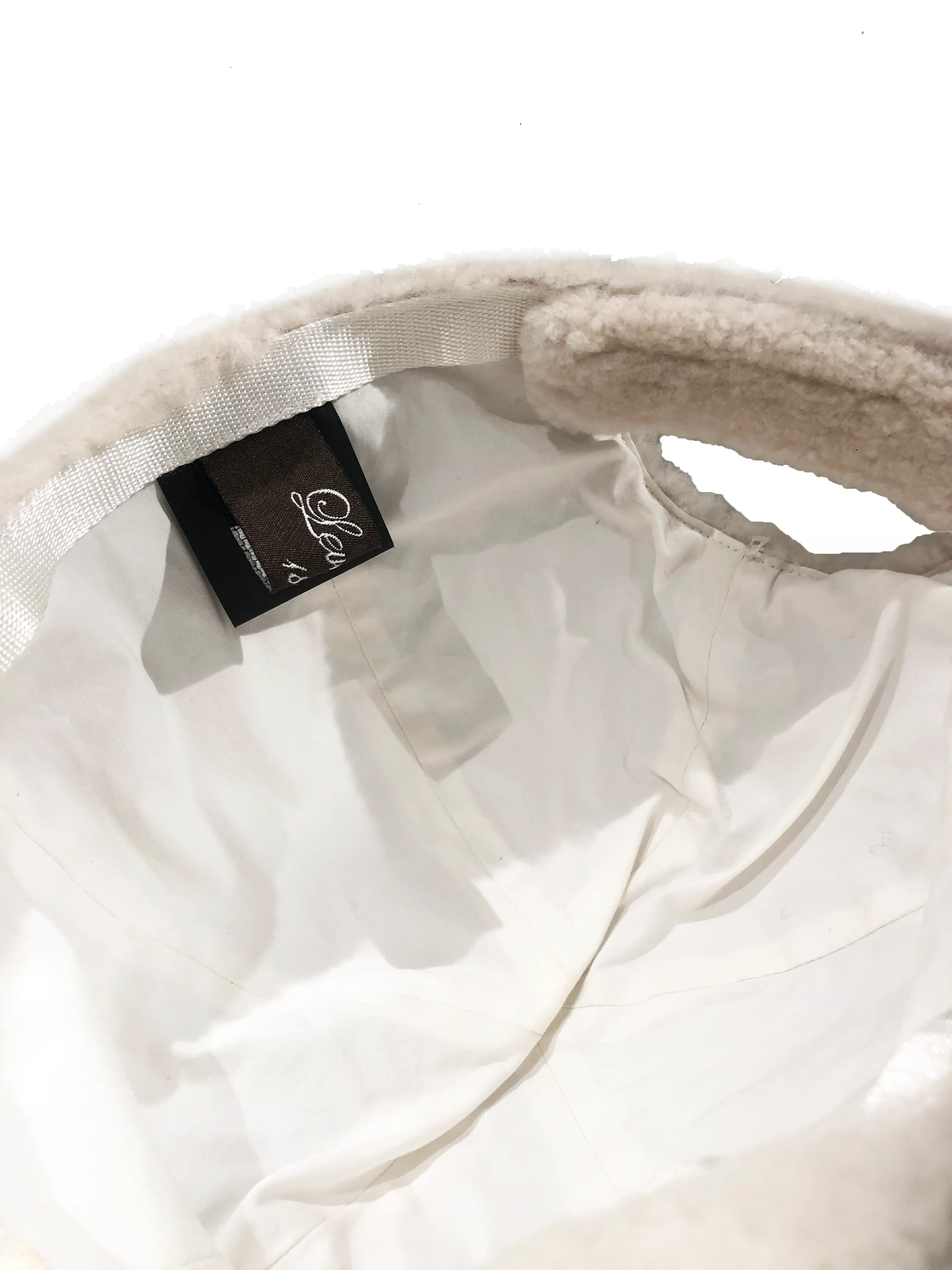 A21114 Cap - Lamb - Accesories - White