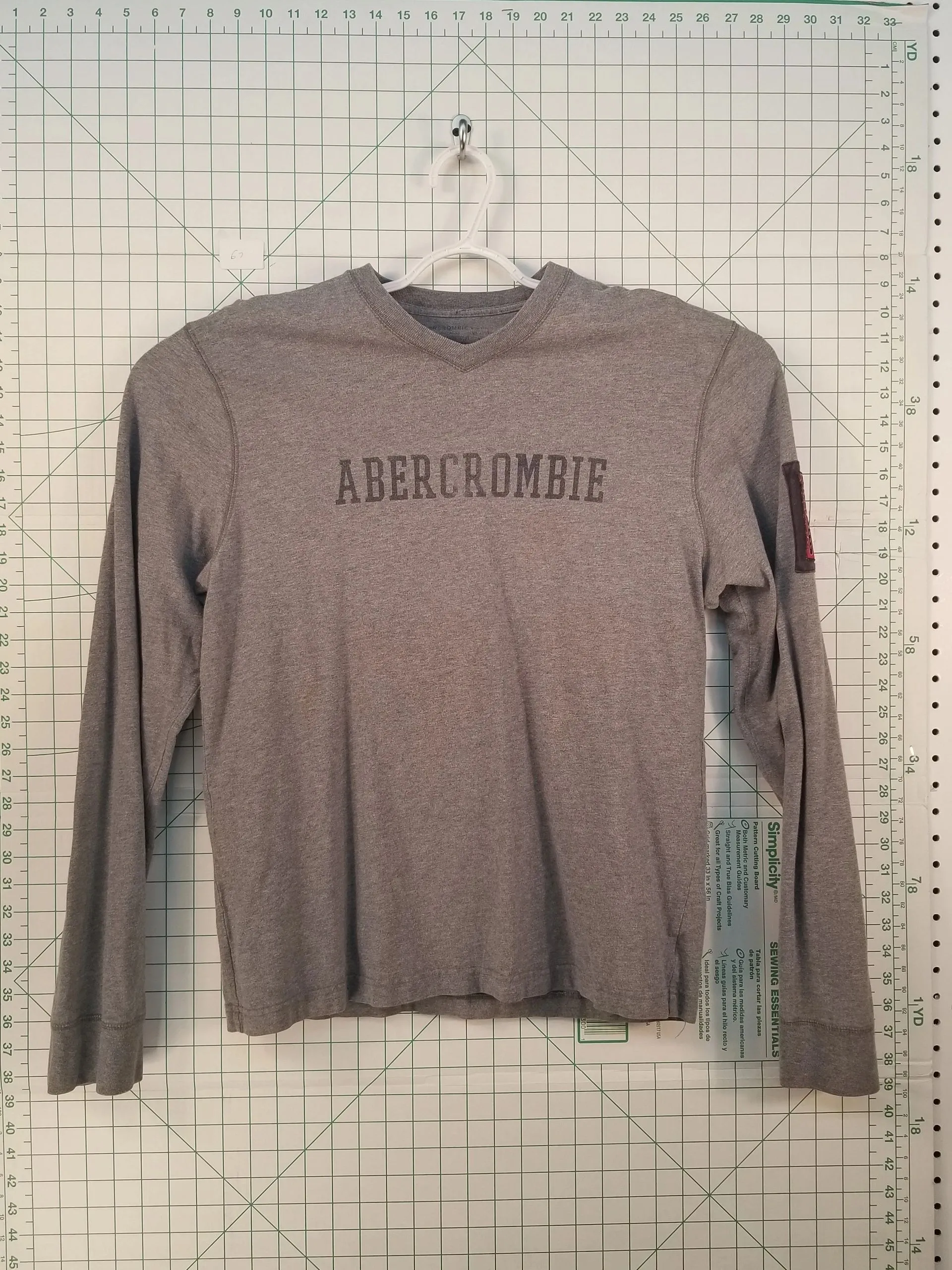 Abercrombie Pullover Sweatshirt