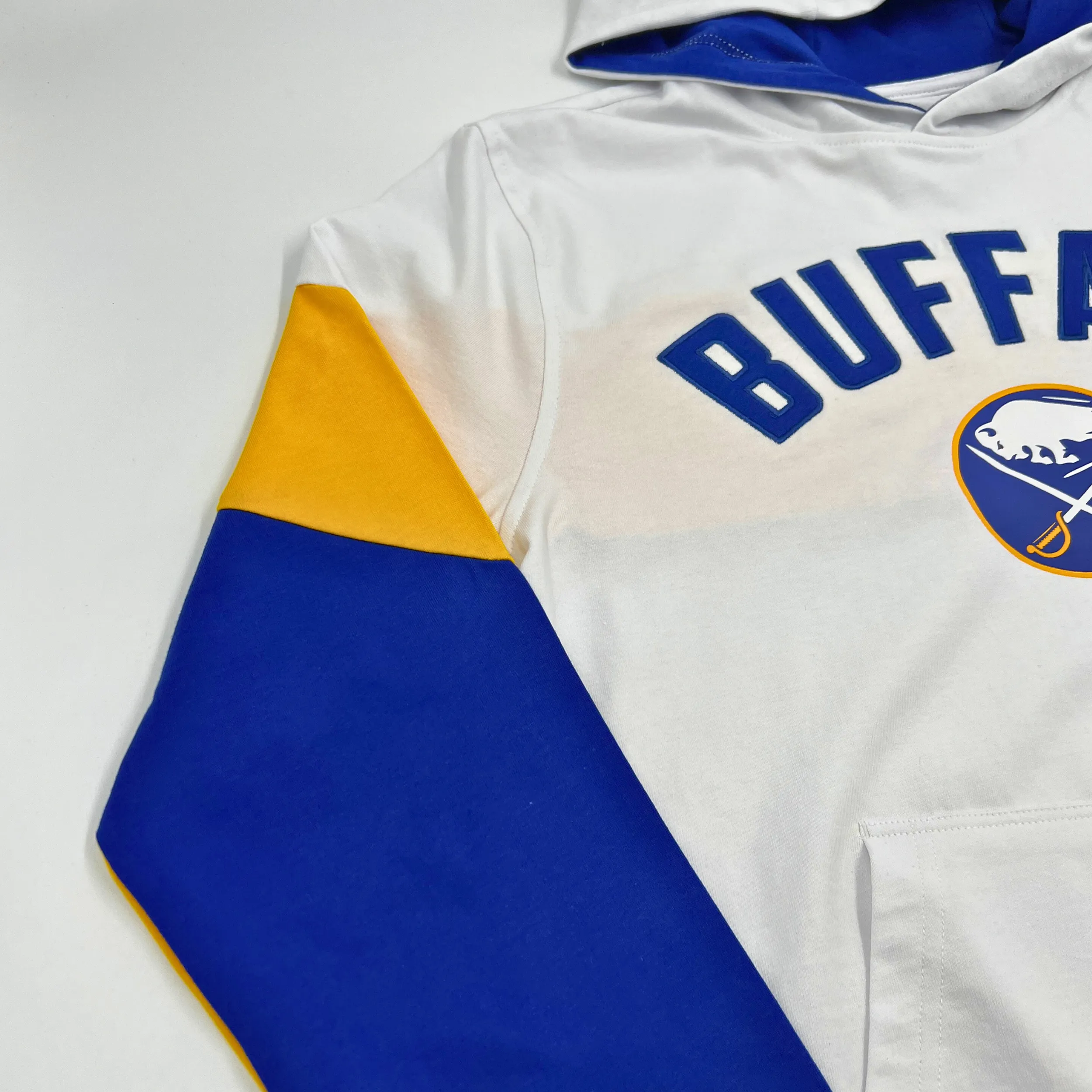 Buffalo Sabres Colorblock Starter White Pullover Hoodie