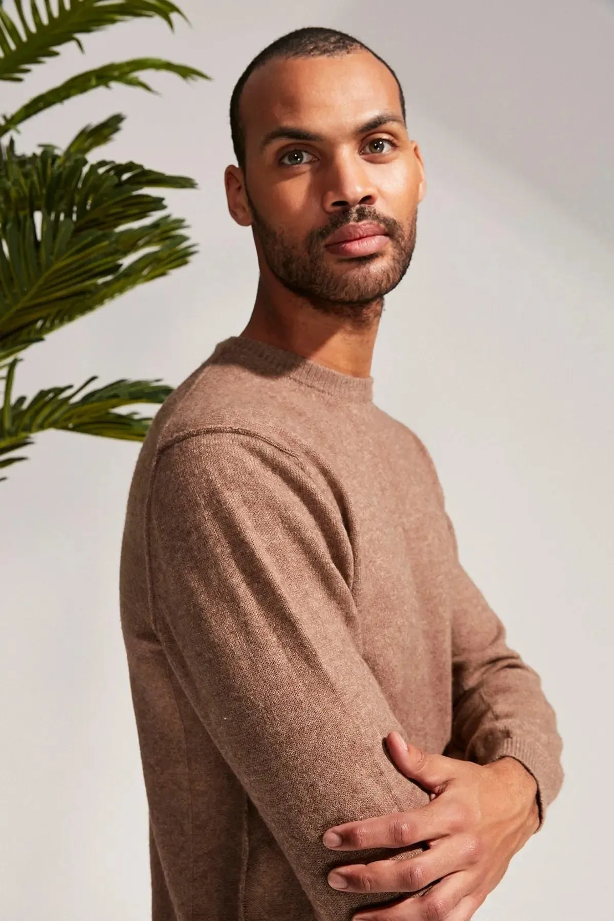 Camel Cashmere and Australian Wool Erson Reverse Stitch Detailed Round Collar Long Sleeve Men's Sweater