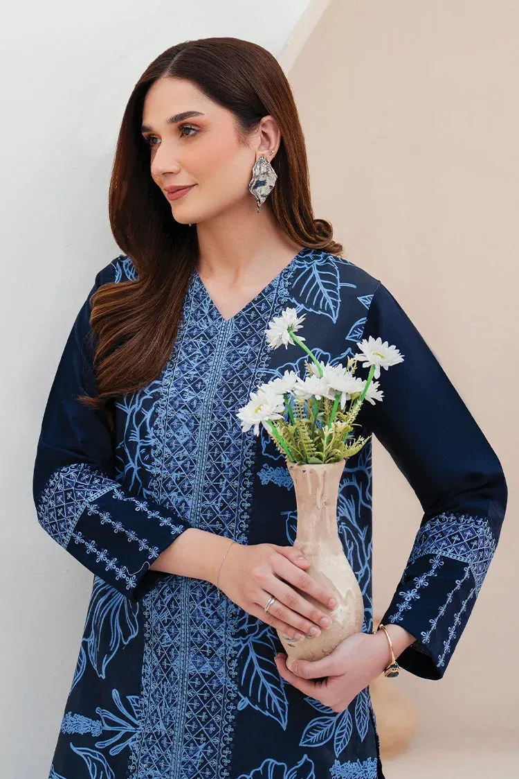 Garnet - Winter Silhouette - Momal