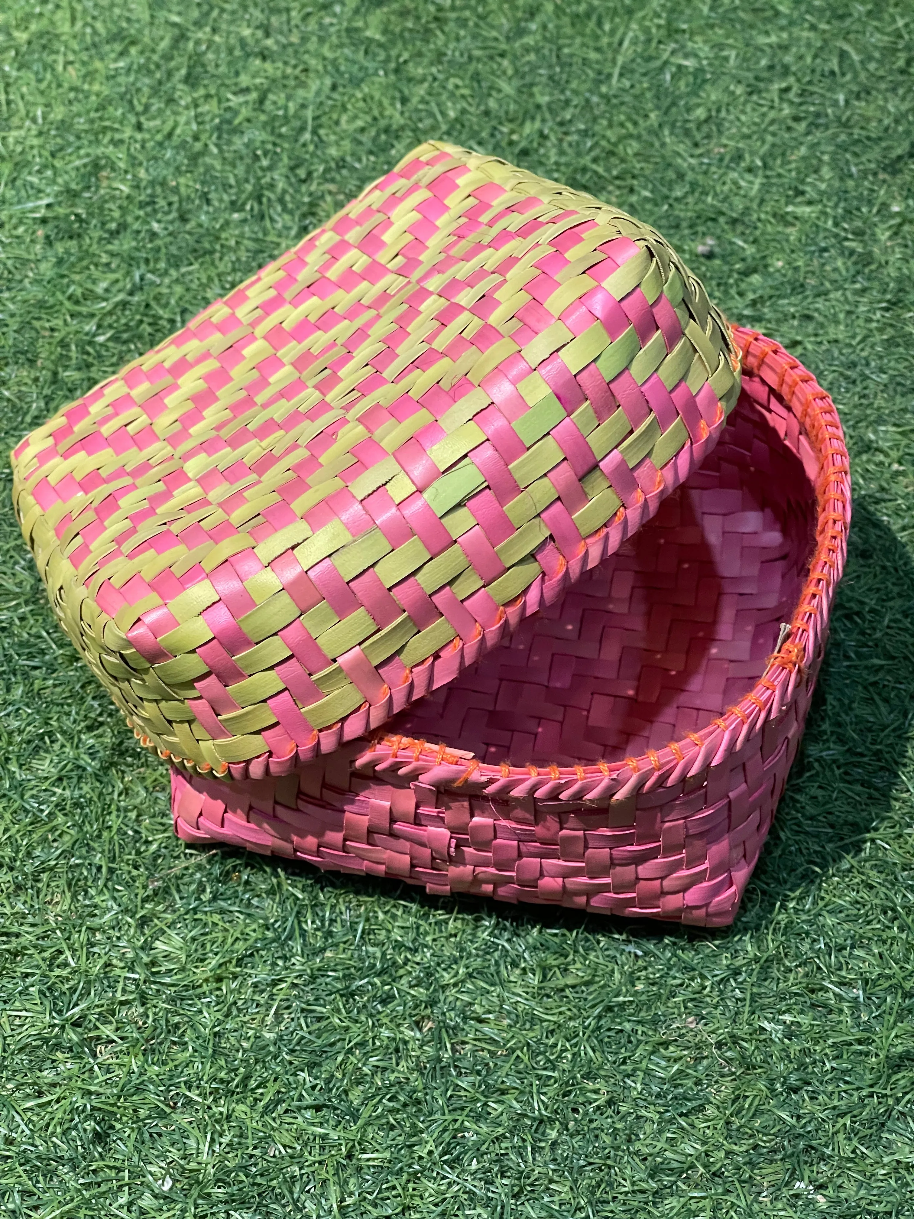 Handmade Palm leaf squarish boxes