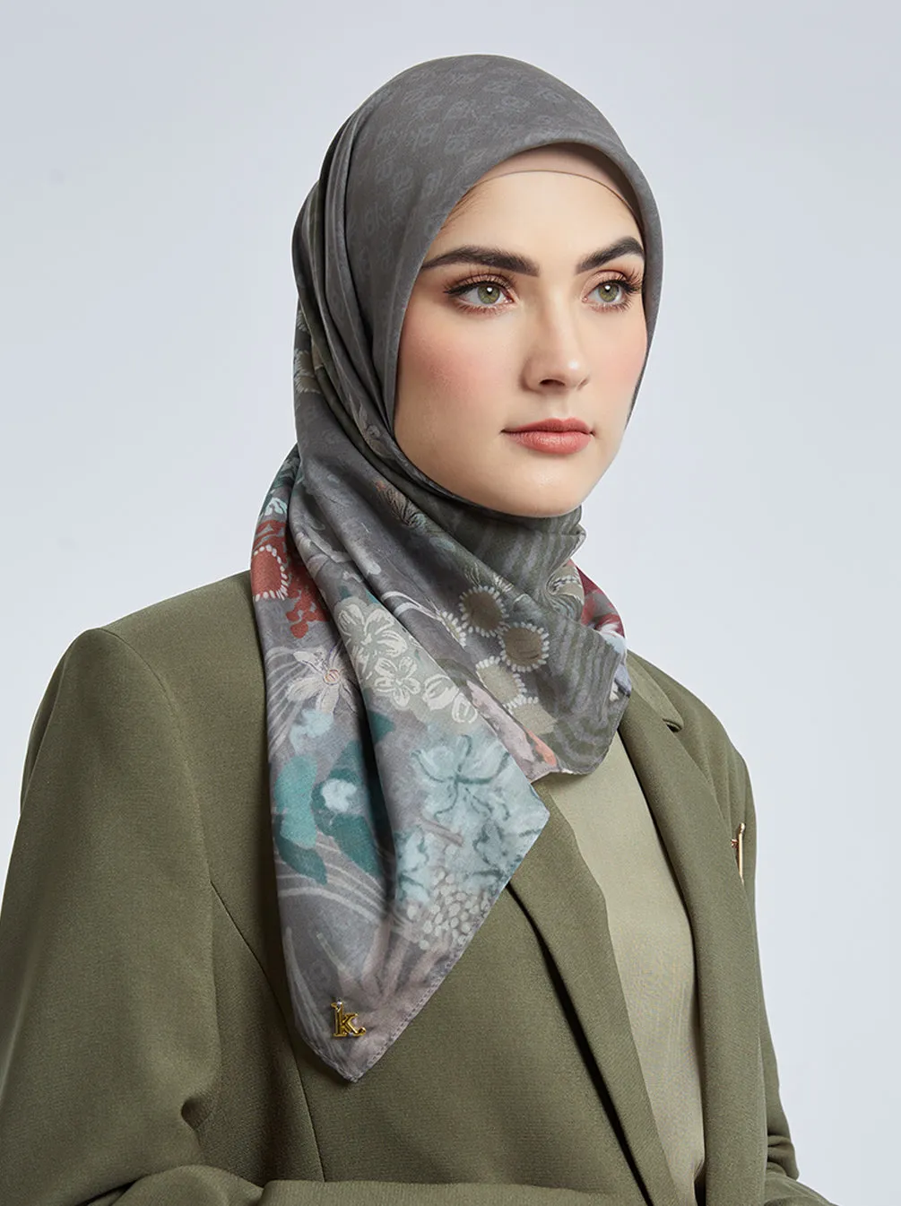 KIMMONIA SIGNATURE SCARF SHADOW