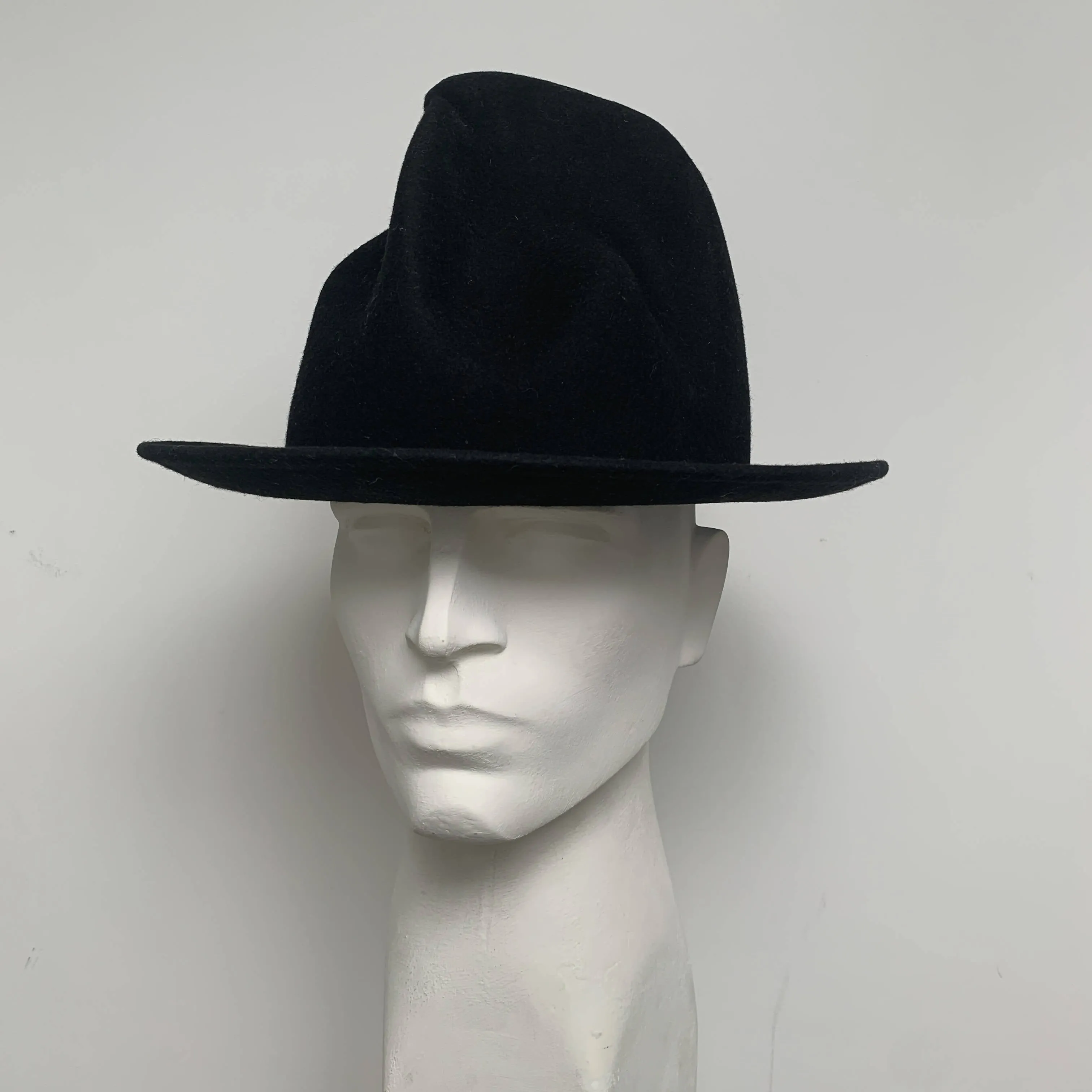 Rare Vivienne Westwood Pharrell Williams World’s End Mountain Black Felt Hat