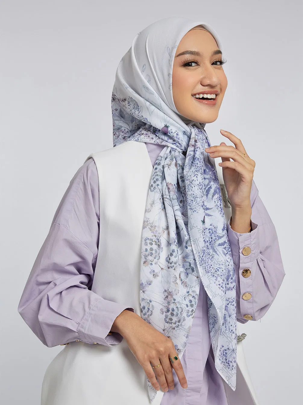 SENARA SIGNATURE SCARF IVORY